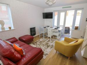 Ty Bach Twt Llanelli