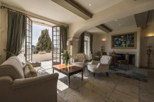 Prestige Suite room in Château Le Cagnard