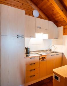 Studio (3 Adults)