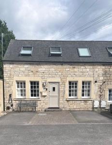 Bath Central Free Parking One Double Ensuite Room in Historical Mews Cottage - Bed and breakfasts, Bath