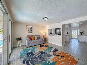 Pool Pet Friendly Game Room