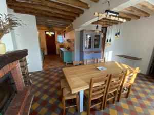 Maisons de vacances La colline enchantee : photos des chambres