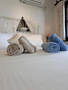 Grandpa Simos Traditional Guest House (B)