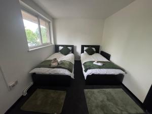 2 Bedroom near Edmonton Green Station