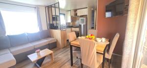 Campings MOBIL HOME CAMPING LES SABLES DU MIDI 3 chambres : photos des chambres