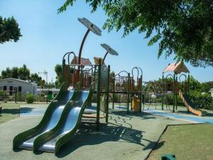 Campings MOBIL HOME CAMPING LES SABLES DU MIDI 3 chambres : photos des chambres