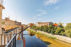 Bravissimo Calderers, Monthly Apartments