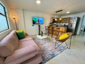 laureles excelente ubicacion la 70 estadio, cerca al poblado