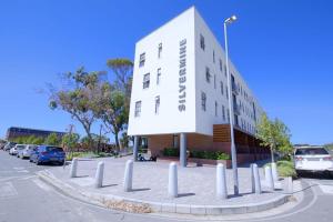 Silvermine One Bedroom Apartment