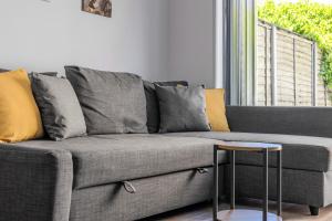 Amazing 2BR Flat by Clapham Common with Garden