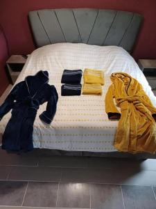 Chalet avec bain à remous à Saint-Loup-Terrier