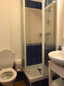 Le Dramont, sea view, pool, 4-5 people, air conditioning , Wi-Fi