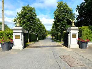 Faithlegg Mews, Faithlegg