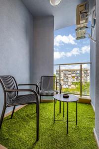 1BR Modern and Cozy Apartment with Free Parking