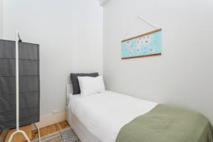 Viela Chic by Cozy Stay