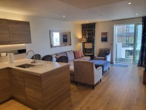 Ace luxury Canary view apartment plus Riverview