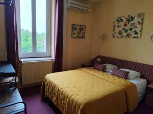 Hotels Hotel Saint Jean : photos des chambres