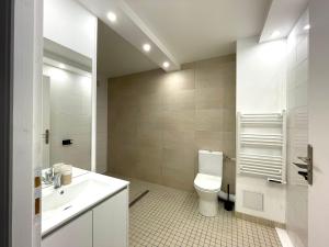 Appartements Agreable 2 chambres avec Parking Proche Orly et T12 : photos des chambres
