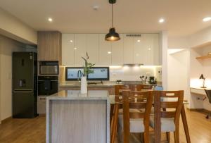 La Paz 2BR Living in Miraflores