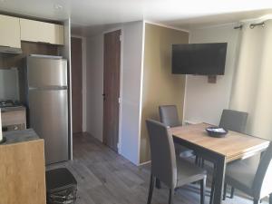 Campings MOBIL HOME l-ALOUETTE : photos des chambres