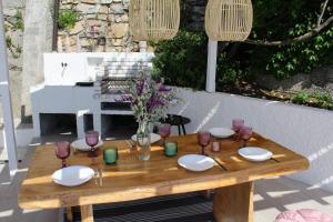 Conca Verde c21- BEACH FRONT little villas POOL, private JACUZZI sea view