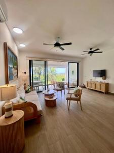 Modern 2 BR With Amazing Ocean Views And Infinity Pool