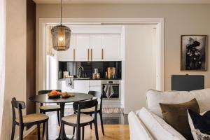 Nyiri - 2 bedrooms in Príncipe Real