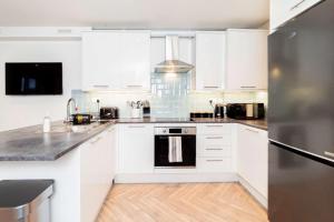 Spacious 2 Bedroom Apartment in Central Tonbridge