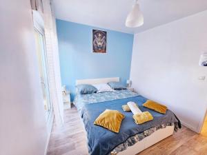 Appartements Joli 3 pieces proche RER D : photos des chambres