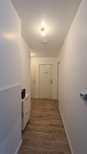 Appartements Joli 3 pieces proche RER D : photos des chambres