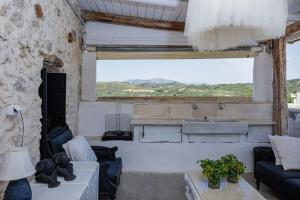 Antonias stonebuilt mansion with a private pool