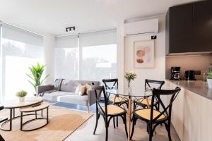 Charming Retreat 2D2B Apartment