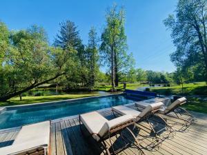 Moulin de la rochette, piscine, spa, tennis 8 chambres