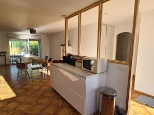 140 m2 villa with pool in Pernes-Les-Fontaines