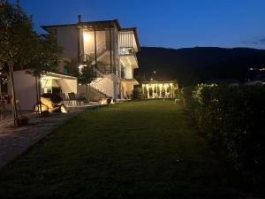 La Casa Tzortzina