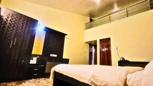 Rail Ridge Luxury Villa Golden Chariot