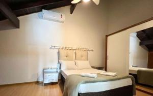 Espaço Gourmet, Lareira,Ar, Wifi, 02 Vagas Garagem - Proximo ao Centro