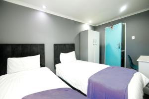 61 on Wale Backpackers