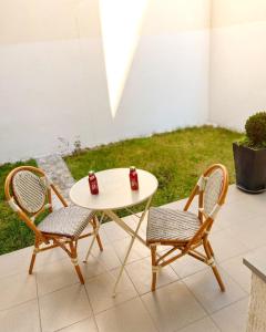 Cozy Work-Friendly flat with Backyard near forest