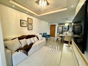 Requinte e sofisticação a beira-mar, Beto Carrero