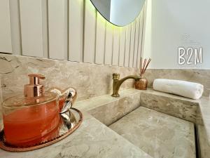 Requinte e sofisticação a beira-mar, Beto Carrero