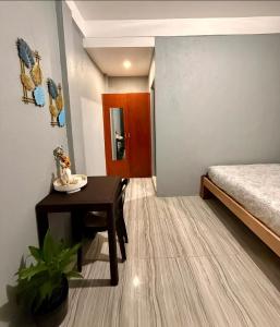 Shantis Inn