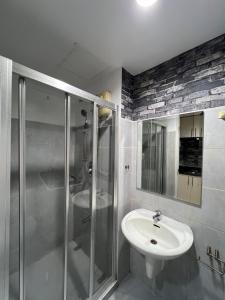 Sea Residences Fireworks View - Reynil