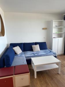 Sisley 1061 - F2 Terrasse avec vue mer