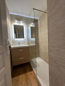 Sisley 1061 - F2 Terrasse avec vue mer