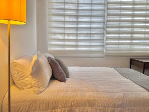 NEW studio - the most amazing city view in Casco