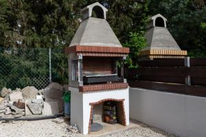 Villa Marinea Star - 3BR Coastal Retreat near Rodafinia Beach