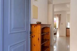 Villa Nadezda - 3BR Retreat in Paradise Gardens, Paphos