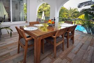 Villa Medea - 3-BR Private Retreat with Pool & Terrace