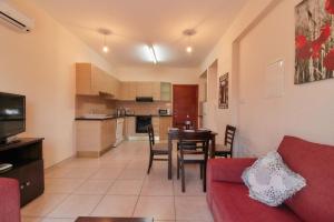 Apartment Juliana - Modern Comfort near Beach & City